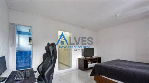 Casa, 3 quartos, 300 m² - Foto 13