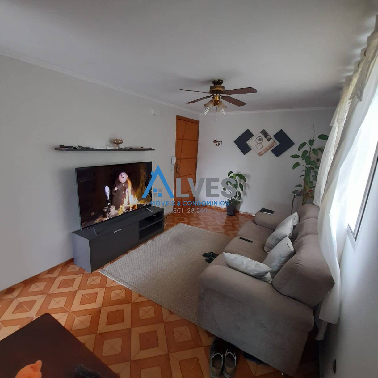 Apartamento à venda com 2 quartos, 55m² - Foto 3