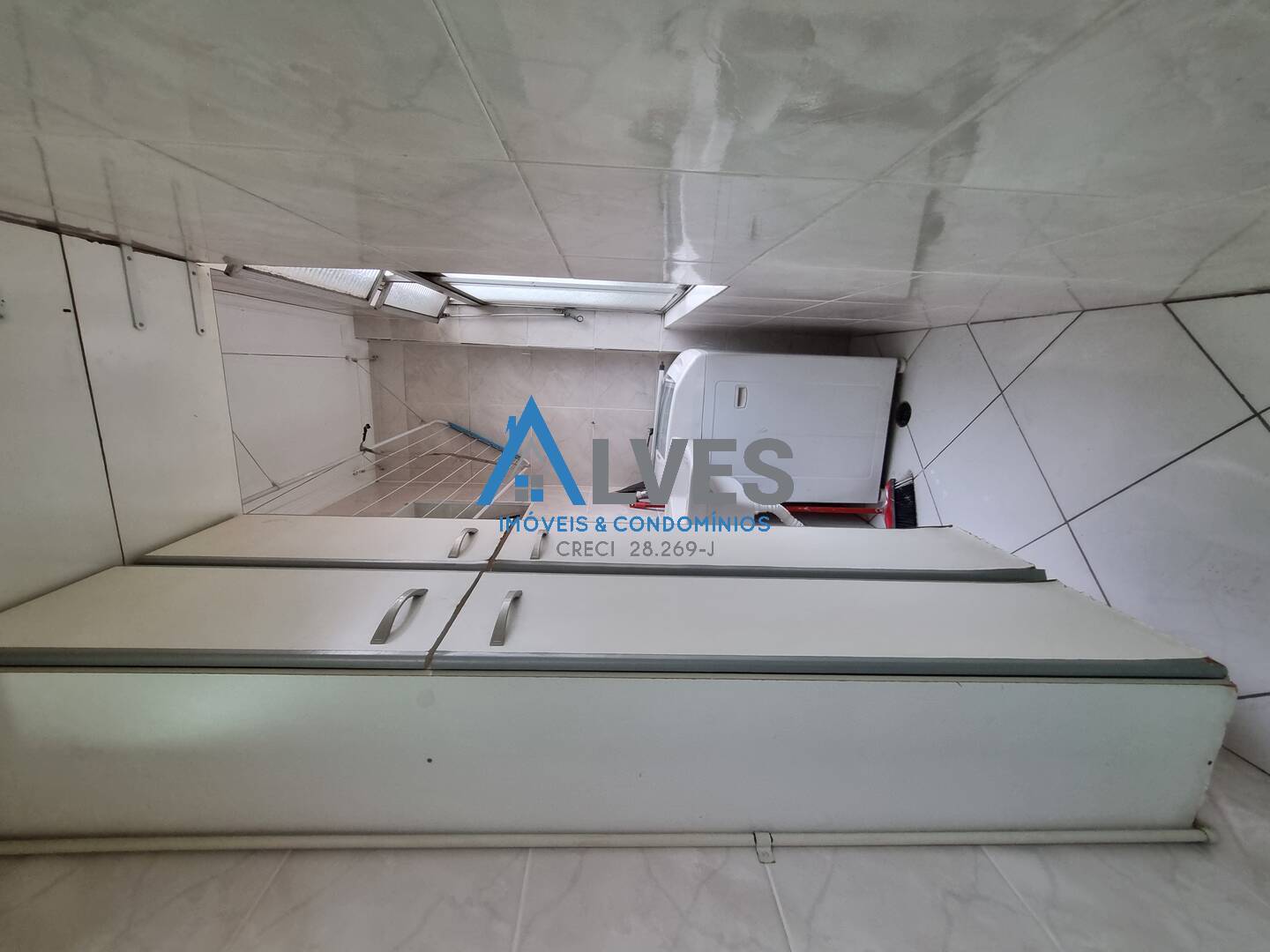 Apartamento à venda com 2 quartos, 58m² - Foto 16