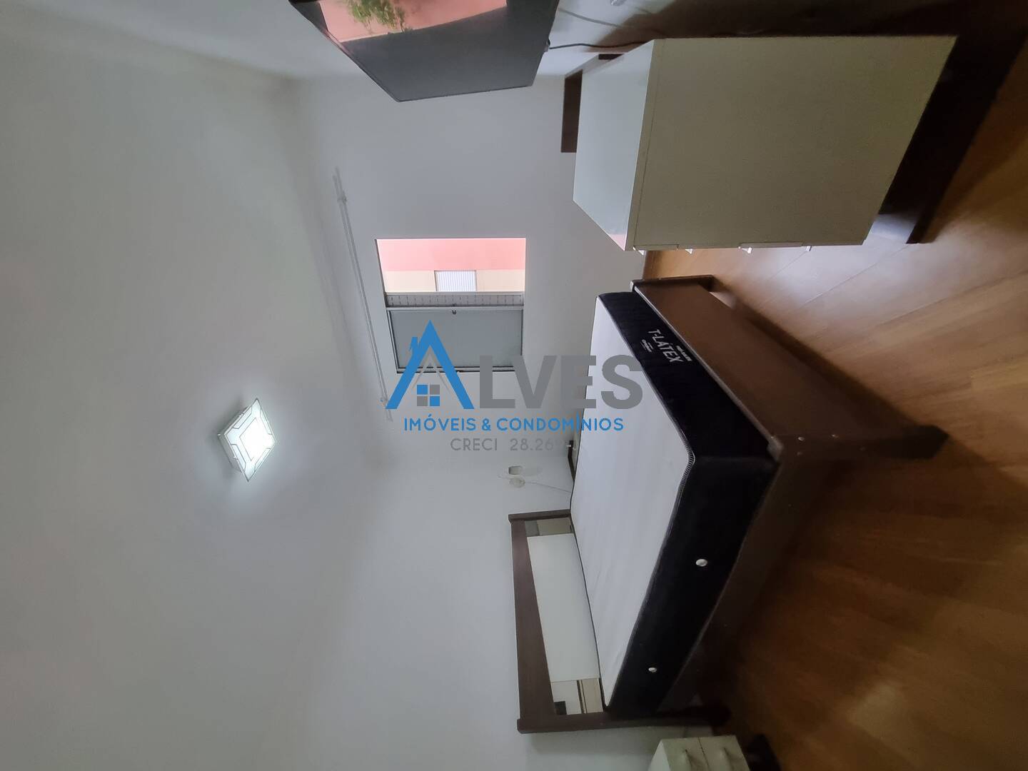 Apartamento à venda com 2 quartos, 58m² - Foto 26