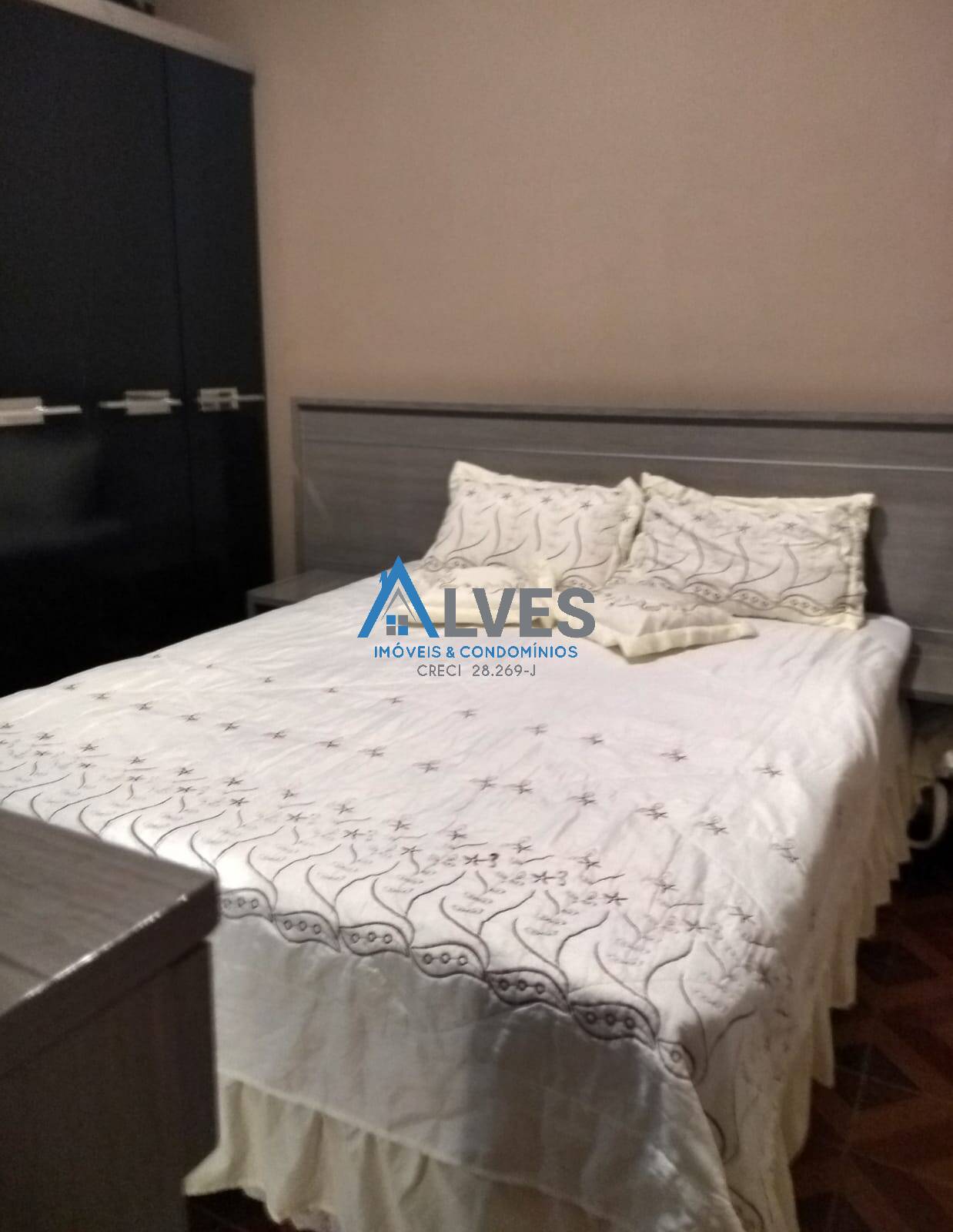 Casa à venda com 4 quartos, 126m² - Foto 10