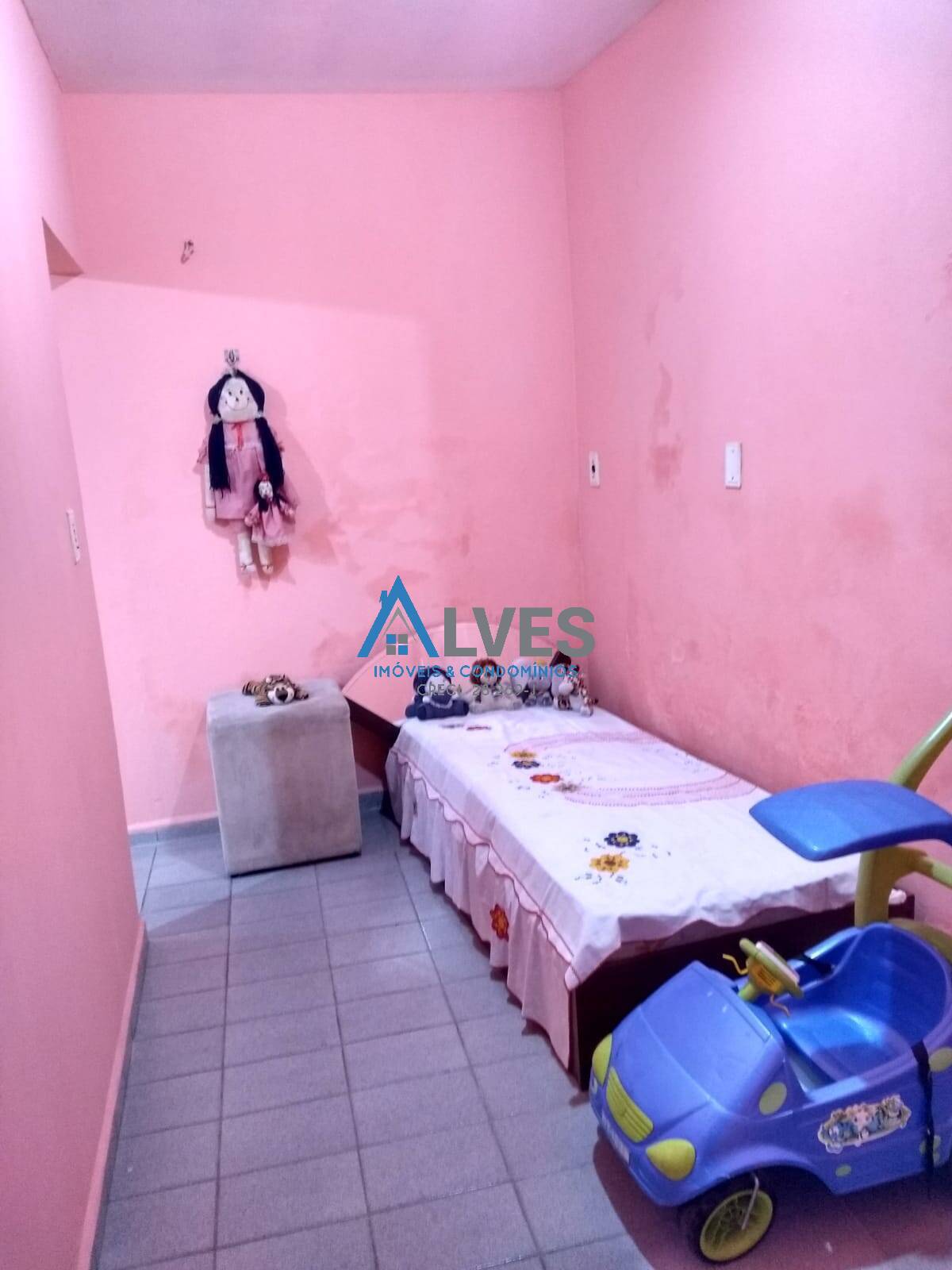 Casa à venda com 4 quartos, 126m² - Foto 12