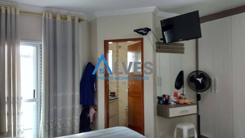 Casa, 4 quartos, 245 m² - Foto 11