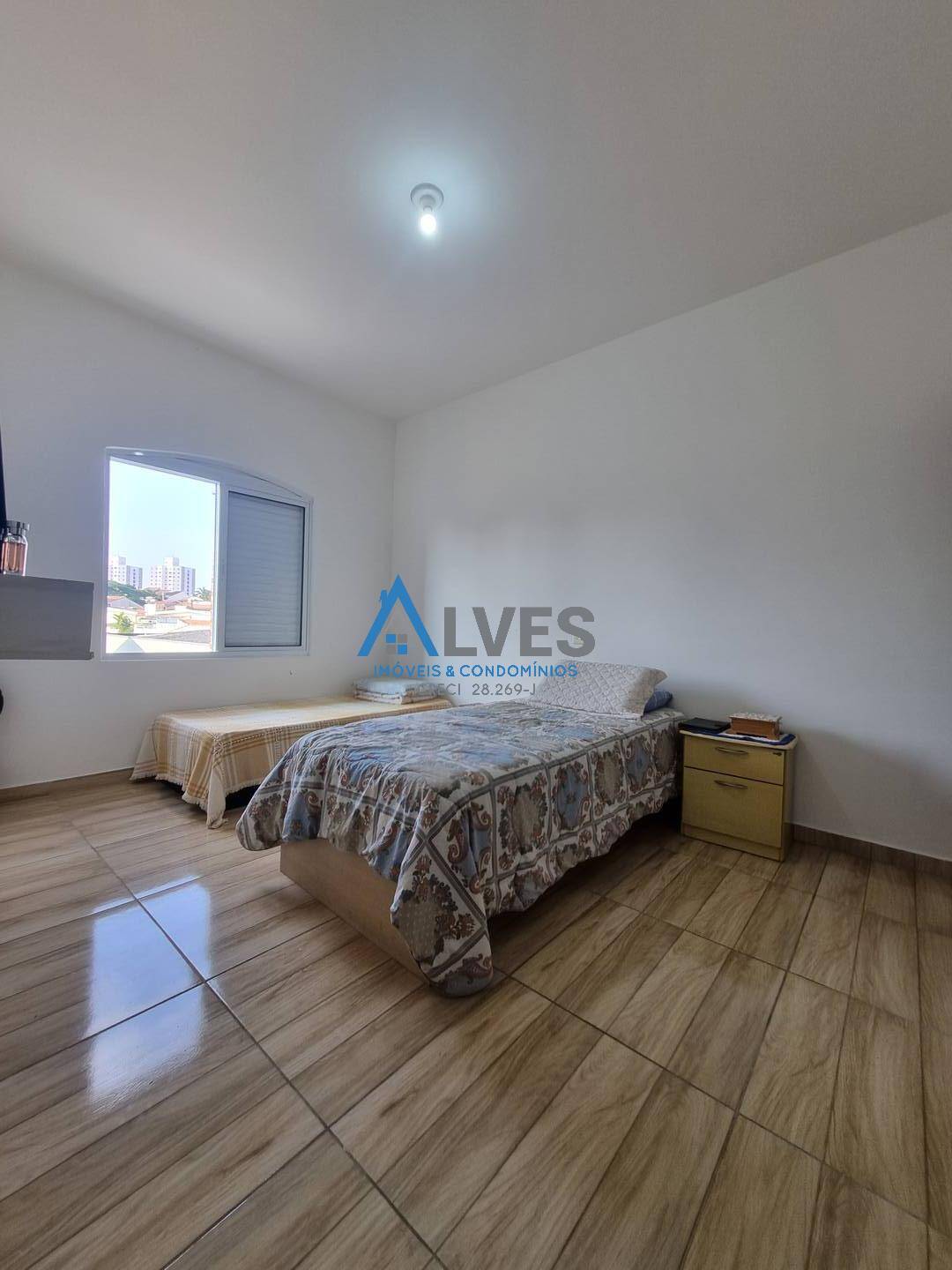 Casa, 4 quartos, 215 m² - Foto 24