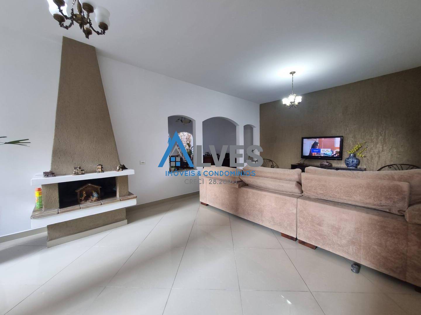 Casa, 4 quartos, 215 m² - Foto 4