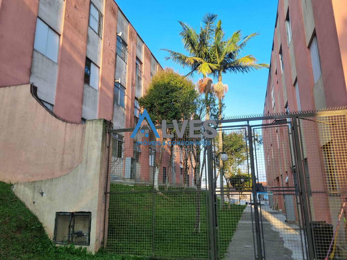 Apartamento à venda com 2 quartos, 58m² - Foto 4