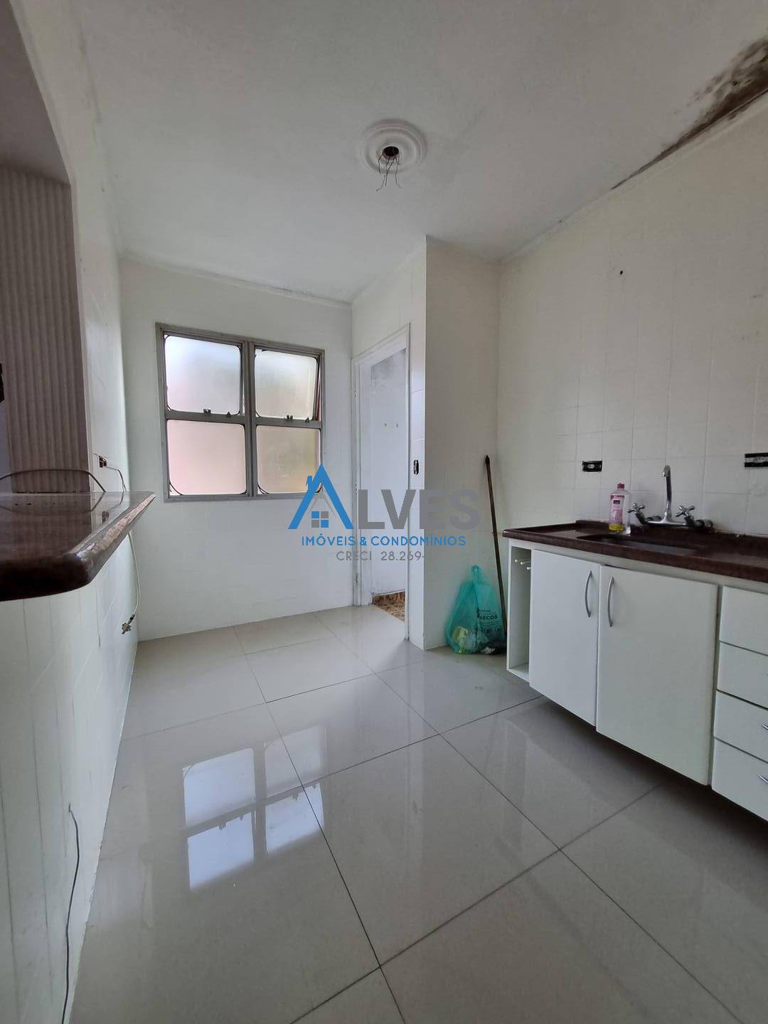 Apartamento à venda com 2 quartos, 58m² - Foto 19