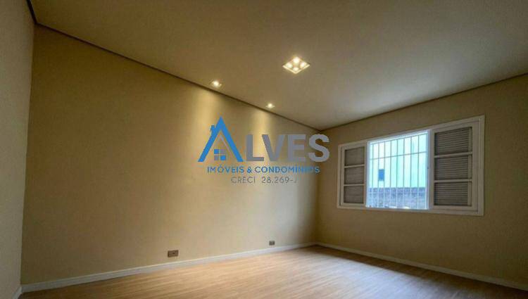 Casa, 4 quartos, 190 m² - Foto 19