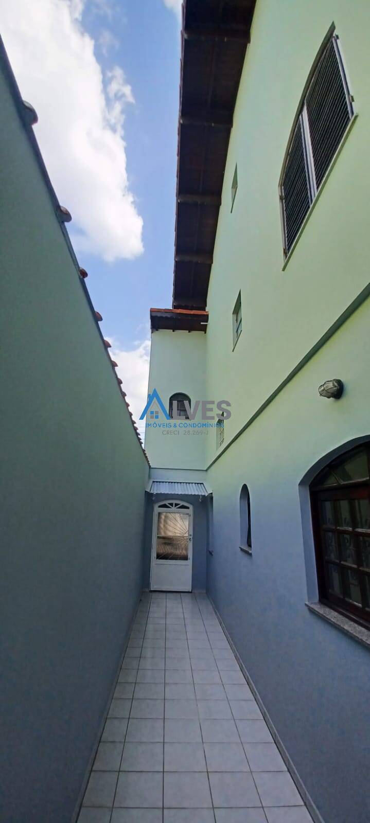 Sobrado, 3 quartos, 234 m² - Foto 1