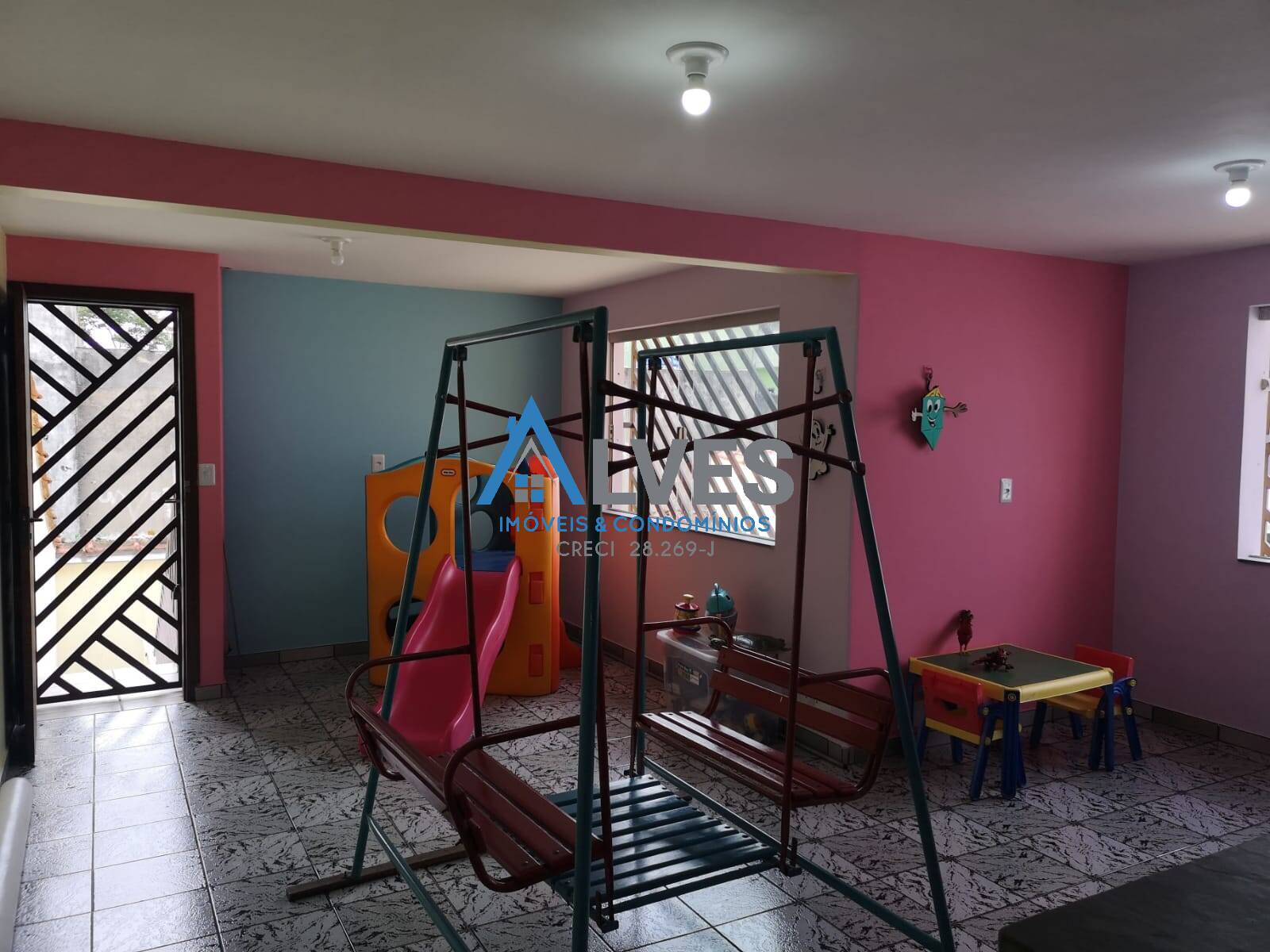 Casa, 3 quartos, 258 m² - Foto 55