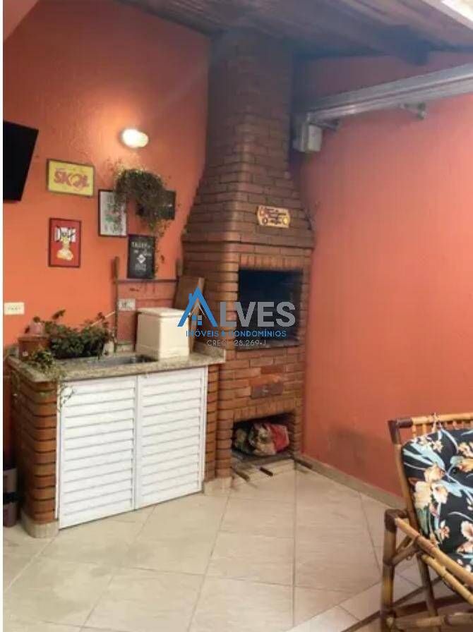 Casa, 3 quartos, 168 m² - Foto 1