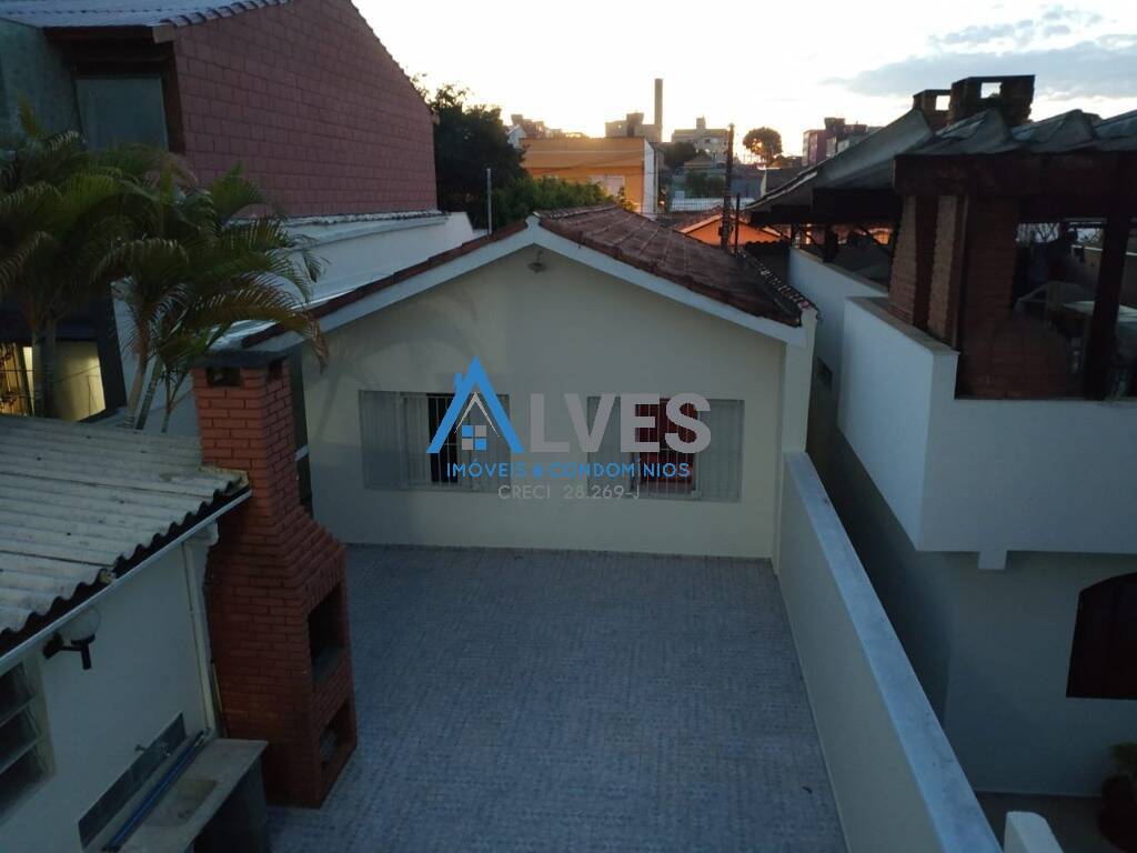 Casa, 4 quartos, 200 m² - Foto 9