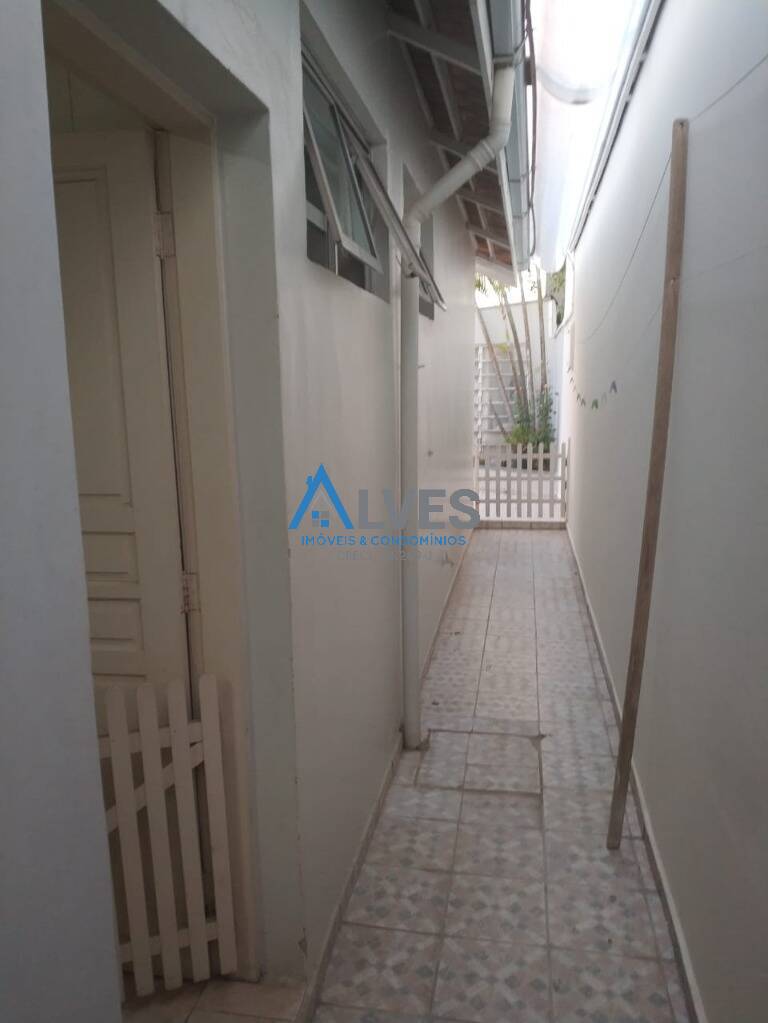 Casa, 4 quartos, 200 m² - Foto 30