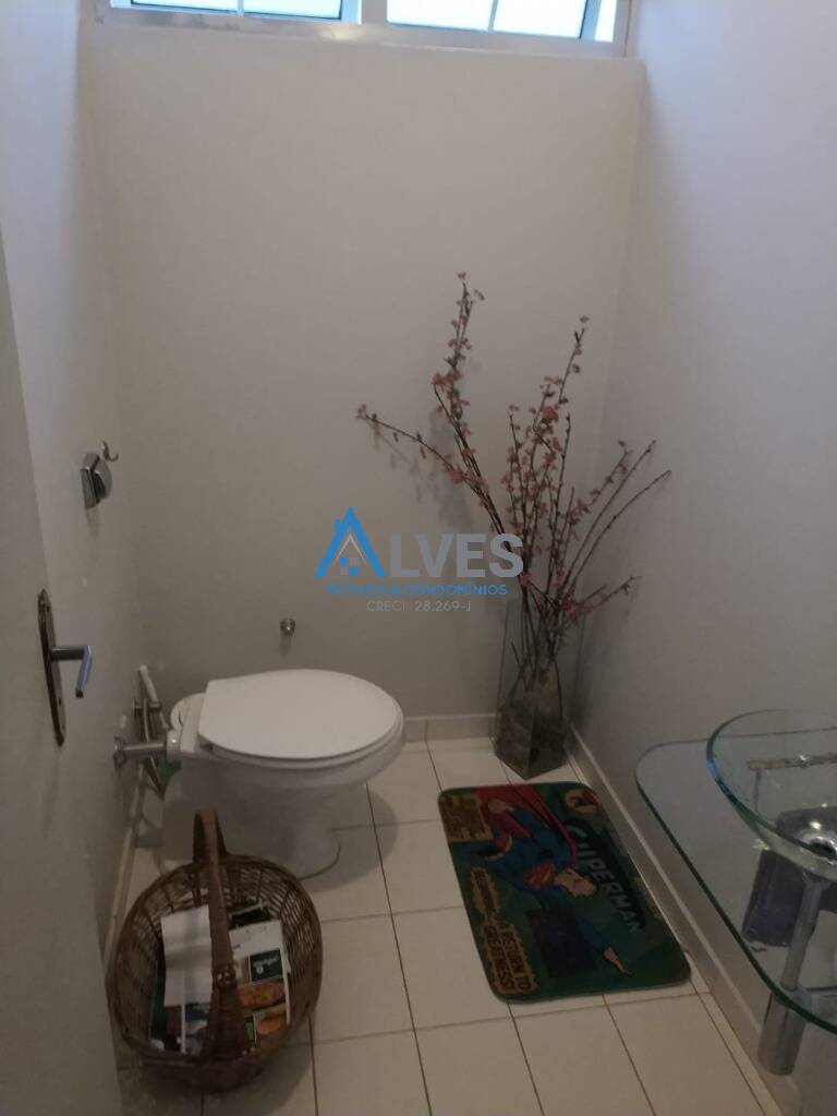 Casa, 4 quartos, 200 m² - Foto 33