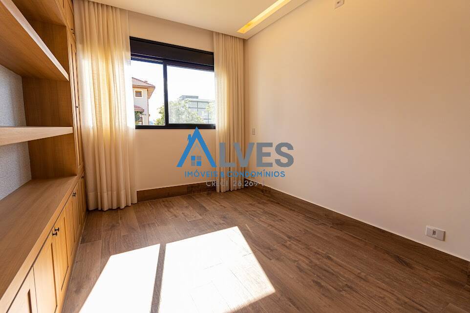 Casa, 4 quartos, 337 m² - Foto 29