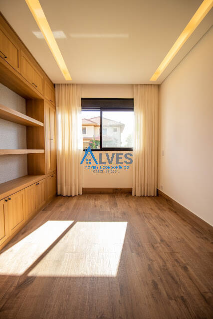 Casa, 4 quartos, 337 m² - Foto 33