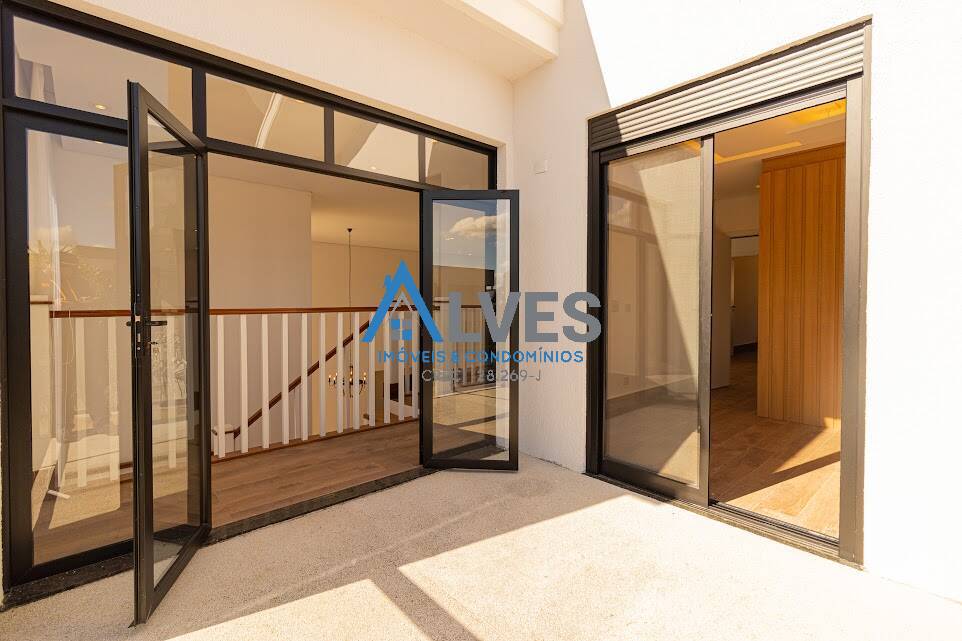 Casa, 4 quartos, 337 m² - Foto 55
