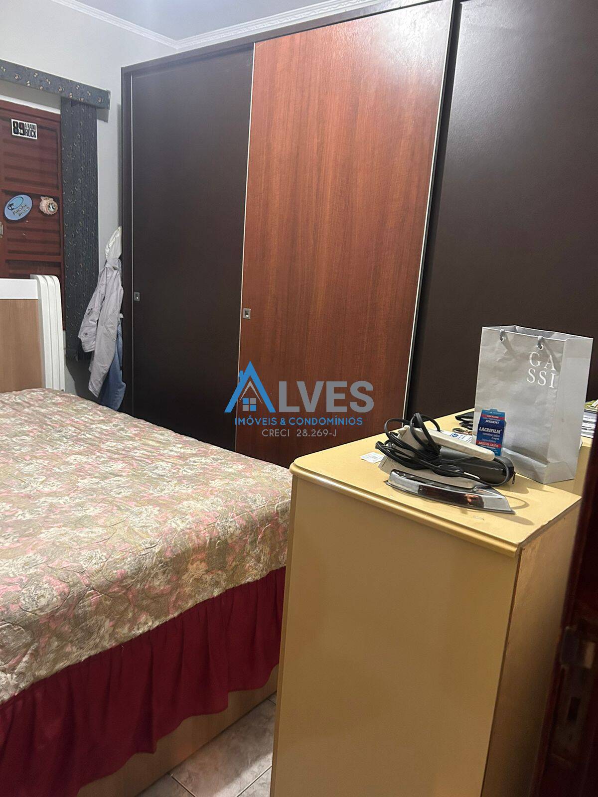 Casa à venda com 3 quartos, 149m² - Foto 9