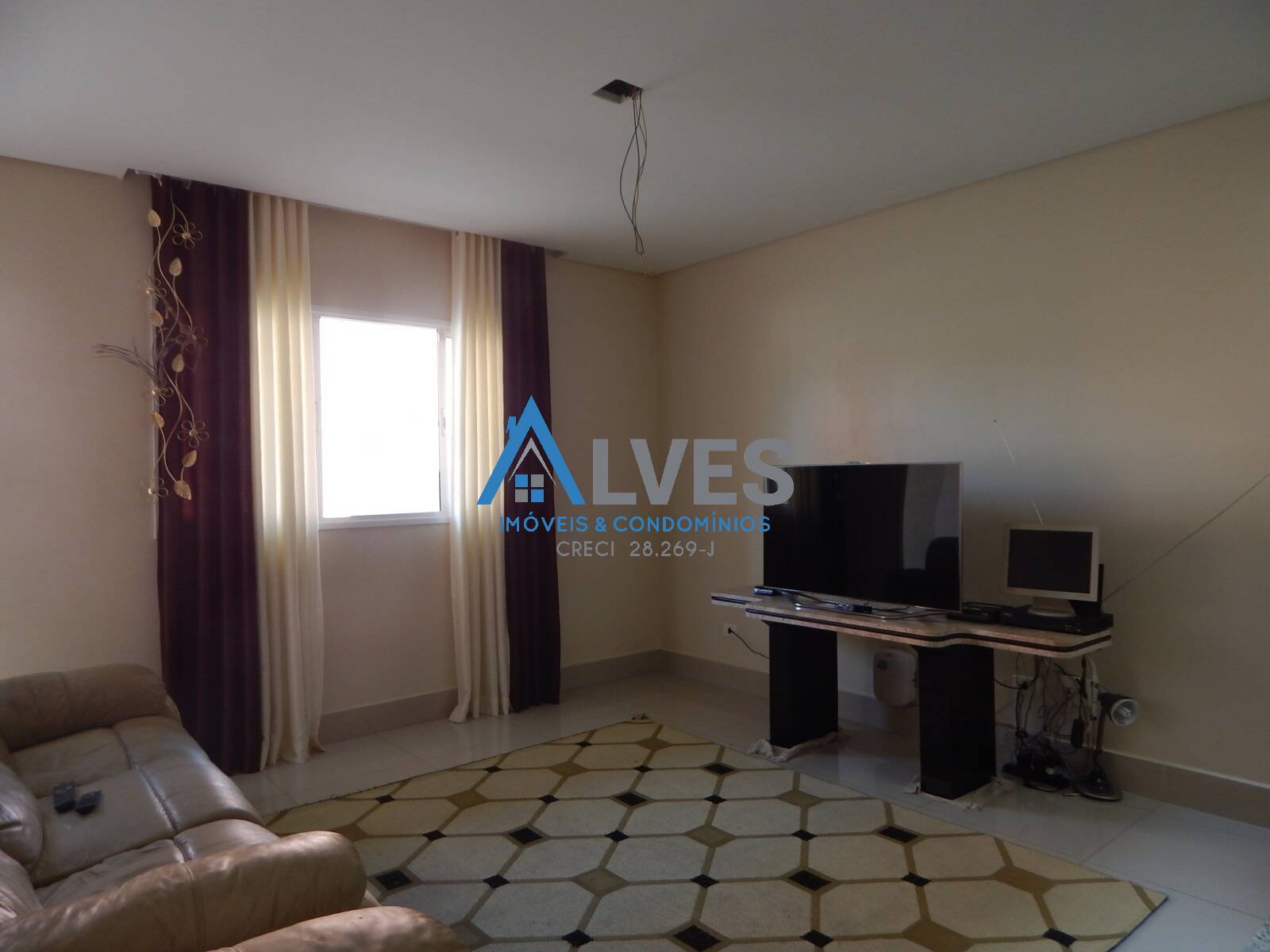 Casa, 3 quartos, 245 m² - Foto 30