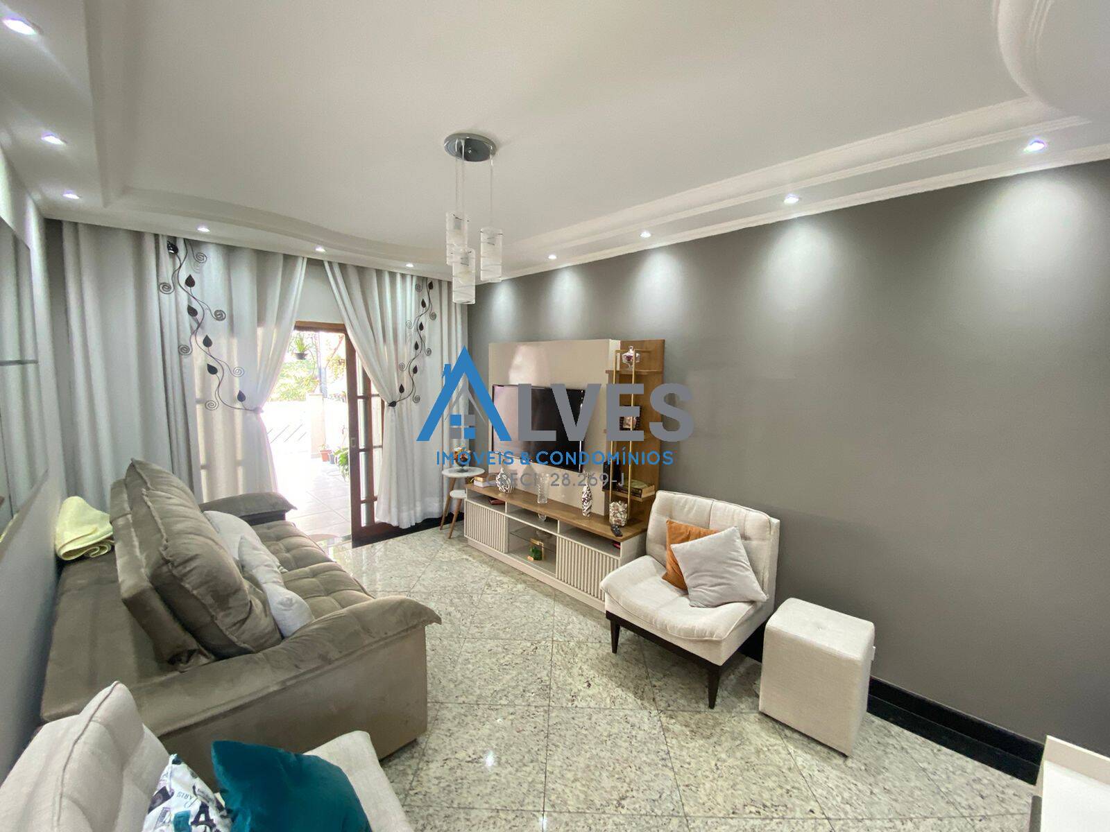 Casa, 2 quartos, 140 m² - Foto 1