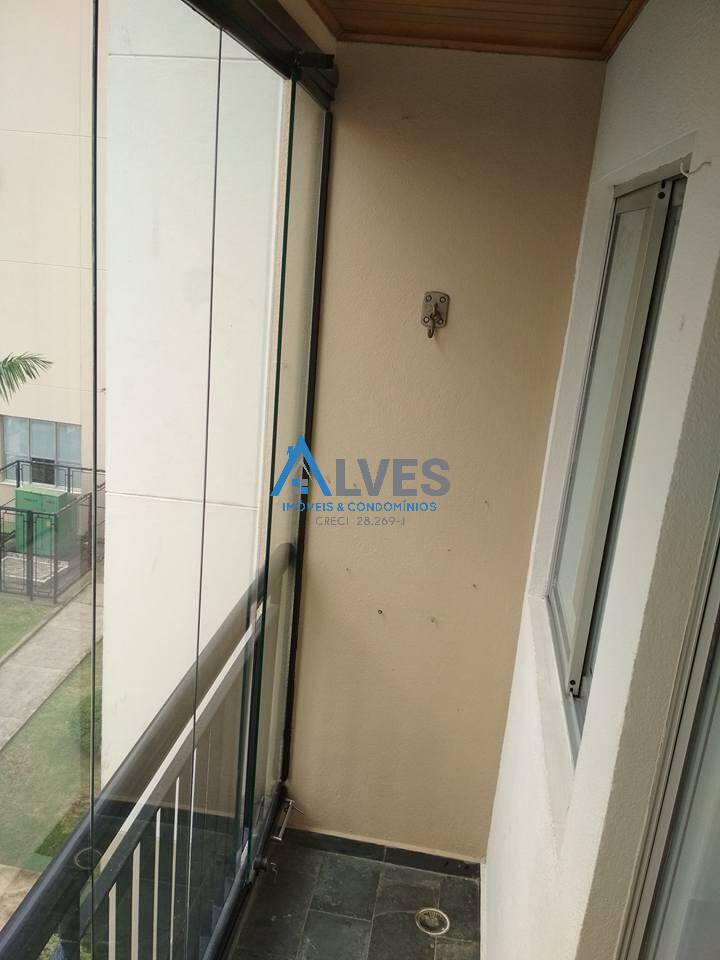 Apartamento para alugar com 2 quartos, 65m² - Foto 3