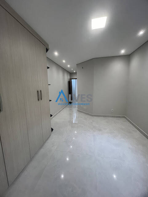 Sobrado, 3 quartos, 210 m² - Foto 5