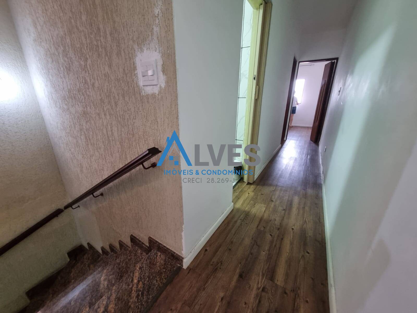 Casa para alugar com 3 quartos, 250m² - Foto 15