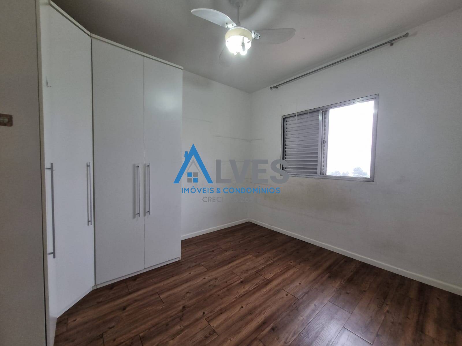 Casa para alugar com 3 quartos, 250m² - Foto 25