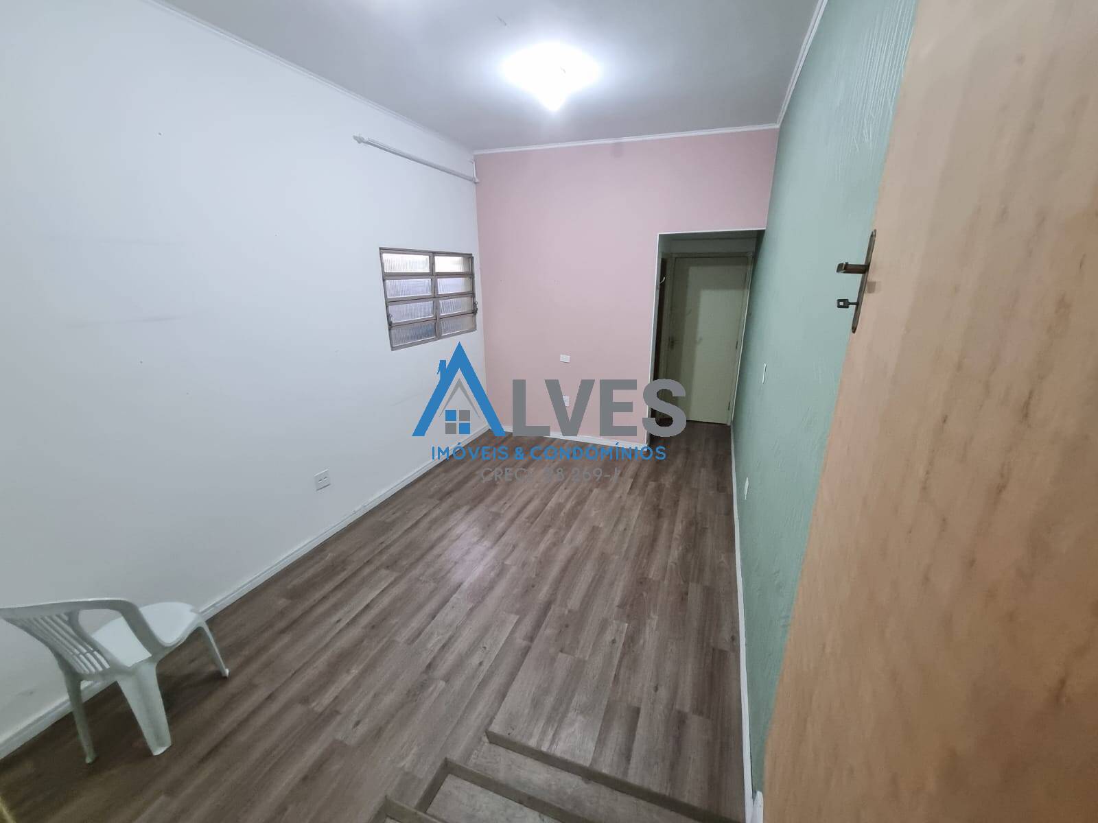 Casa para alugar com 3 quartos, 250m² - Foto 32