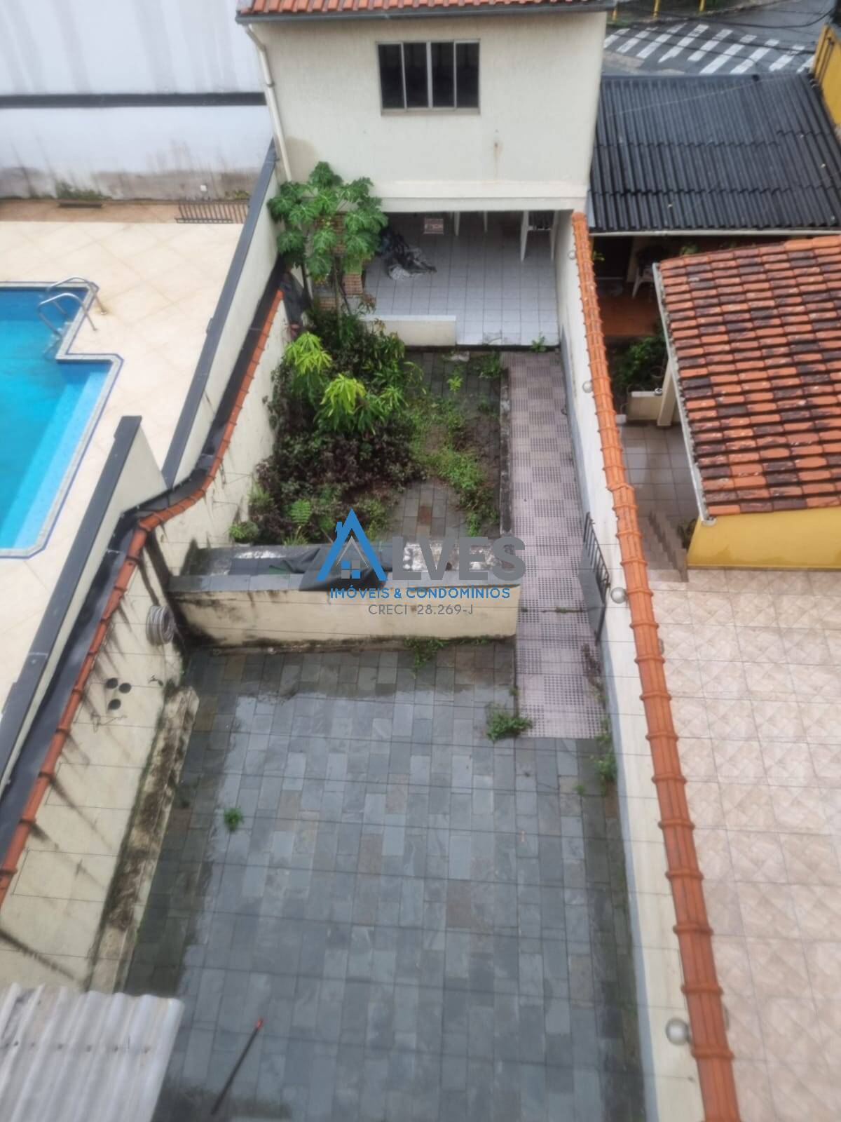 Casa para alugar com 3 quartos, 250m² - Foto 42