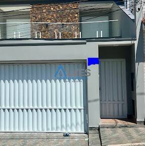 Sobrado, 3 quartos, 244 m² - Foto 1