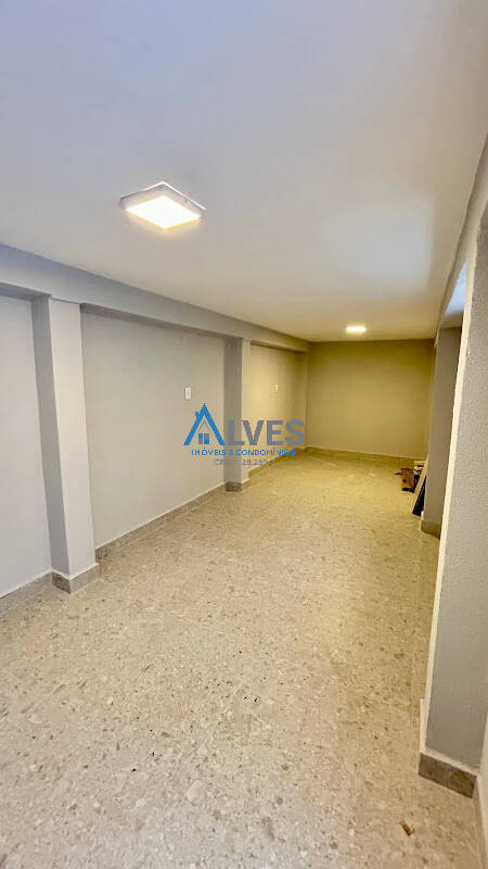 Casa à venda com 3 quartos, 192m² - Foto 35