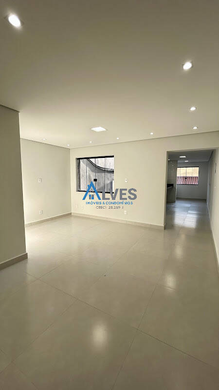 Casa à venda com 3 quartos, 192m² - Foto 9