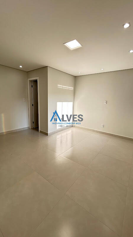 Casa à venda com 3 quartos, 192m² - Foto 8