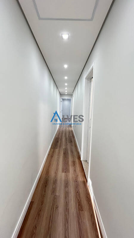 Casa à venda com 3 quartos, 192m² - Foto 15