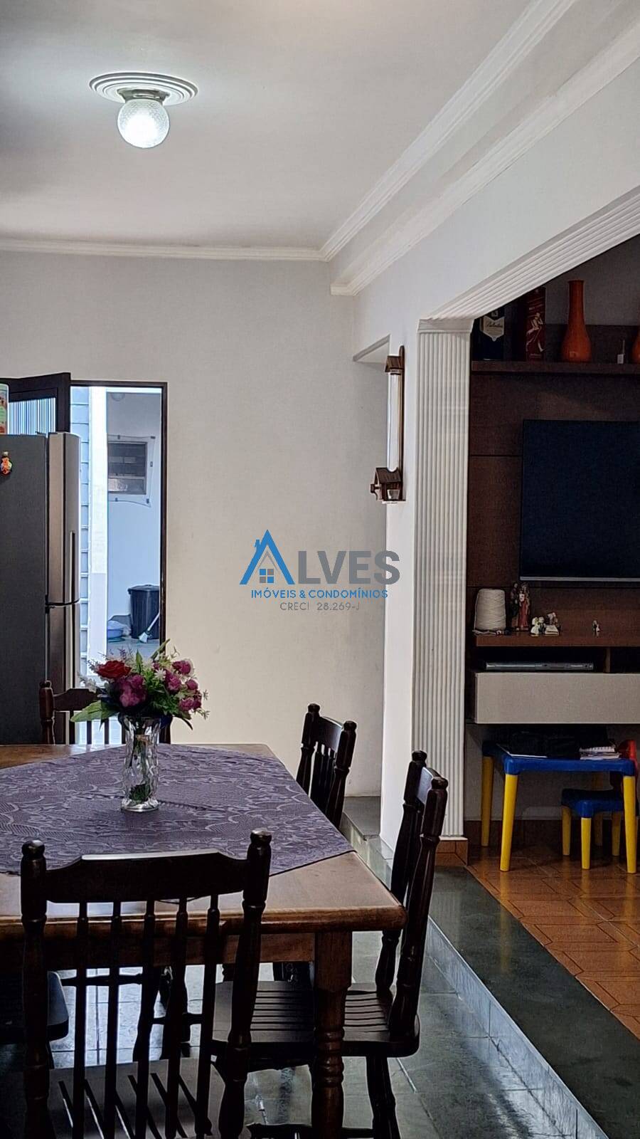 Casa à venda com 3 quartos, 156m² - Foto 8
