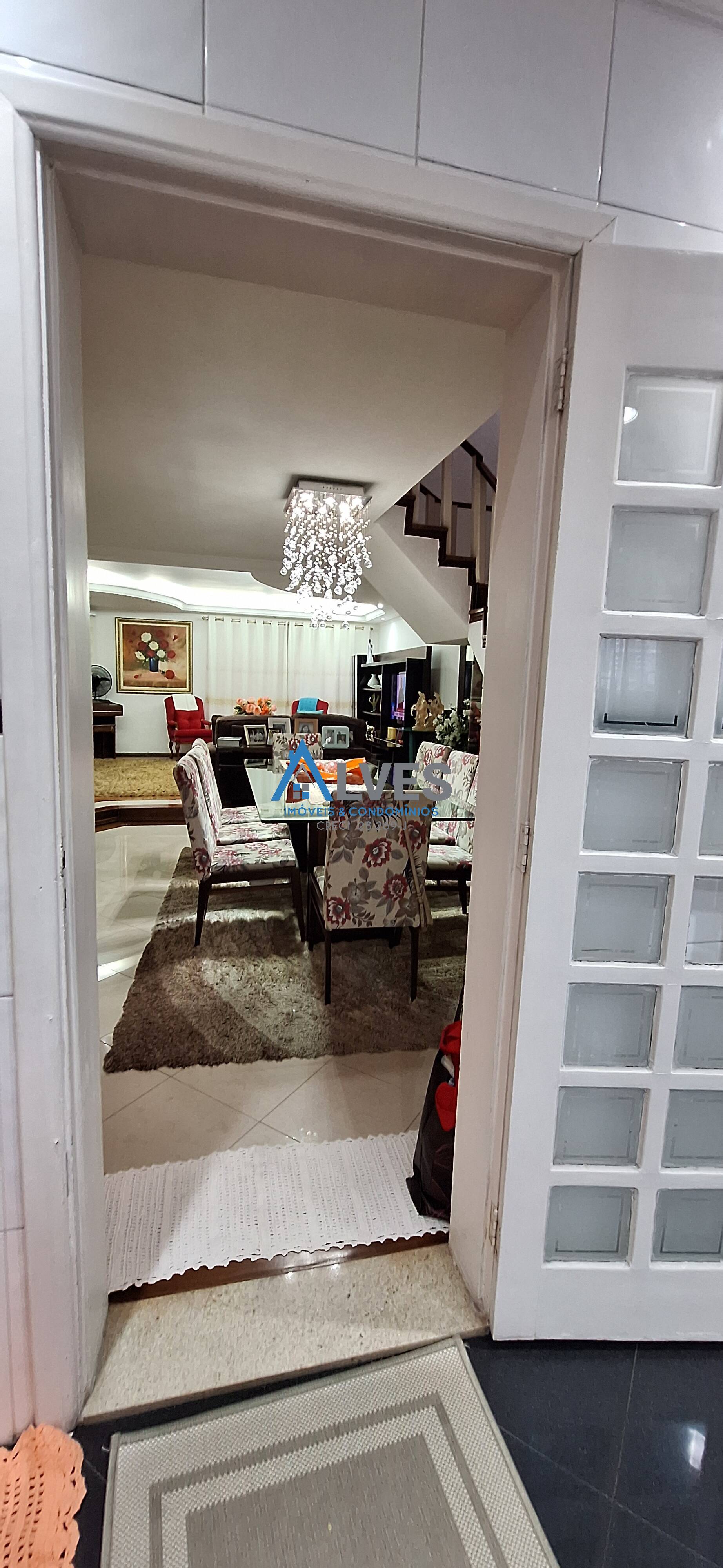 Casa, 3 quartos, 240 m² - Foto 7