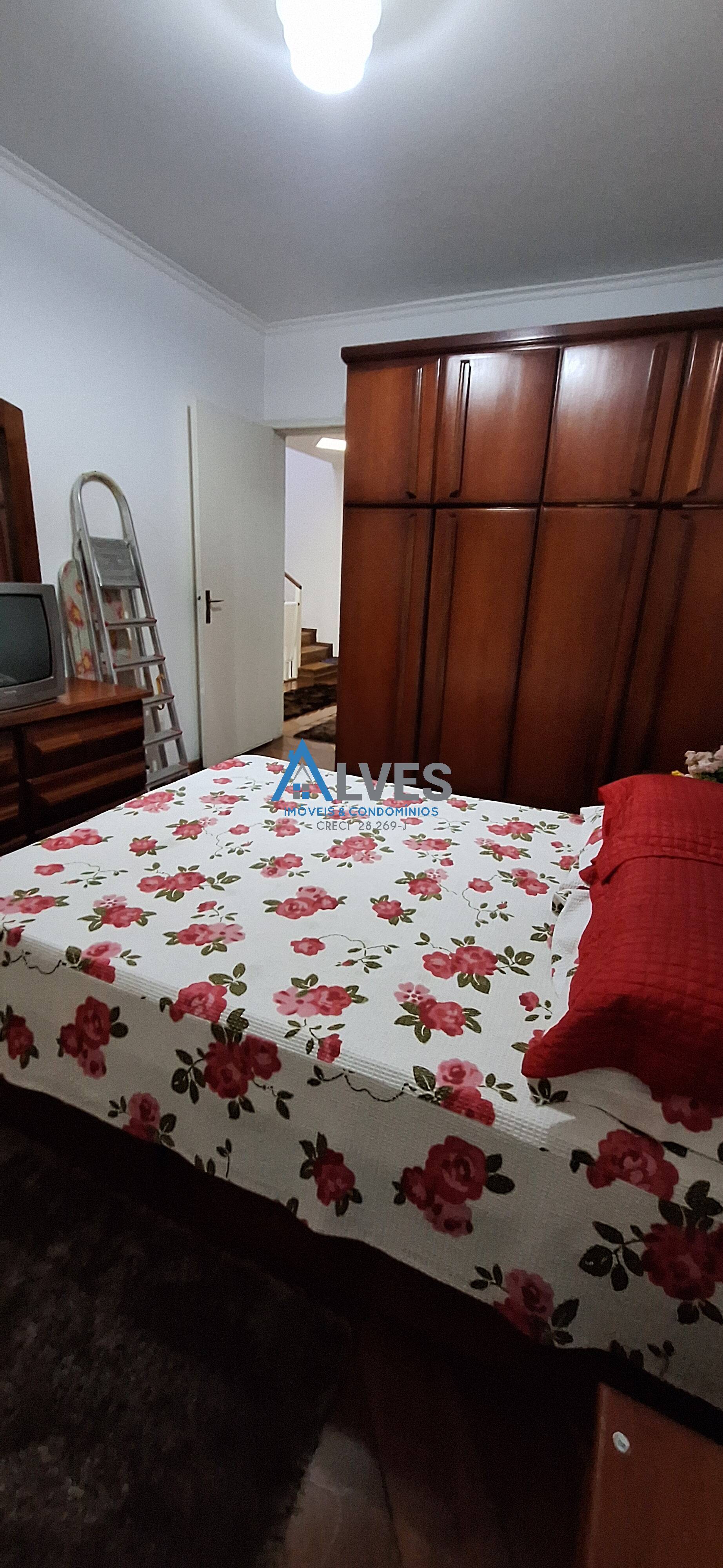 Casa, 3 quartos, 240 m² - Foto 32