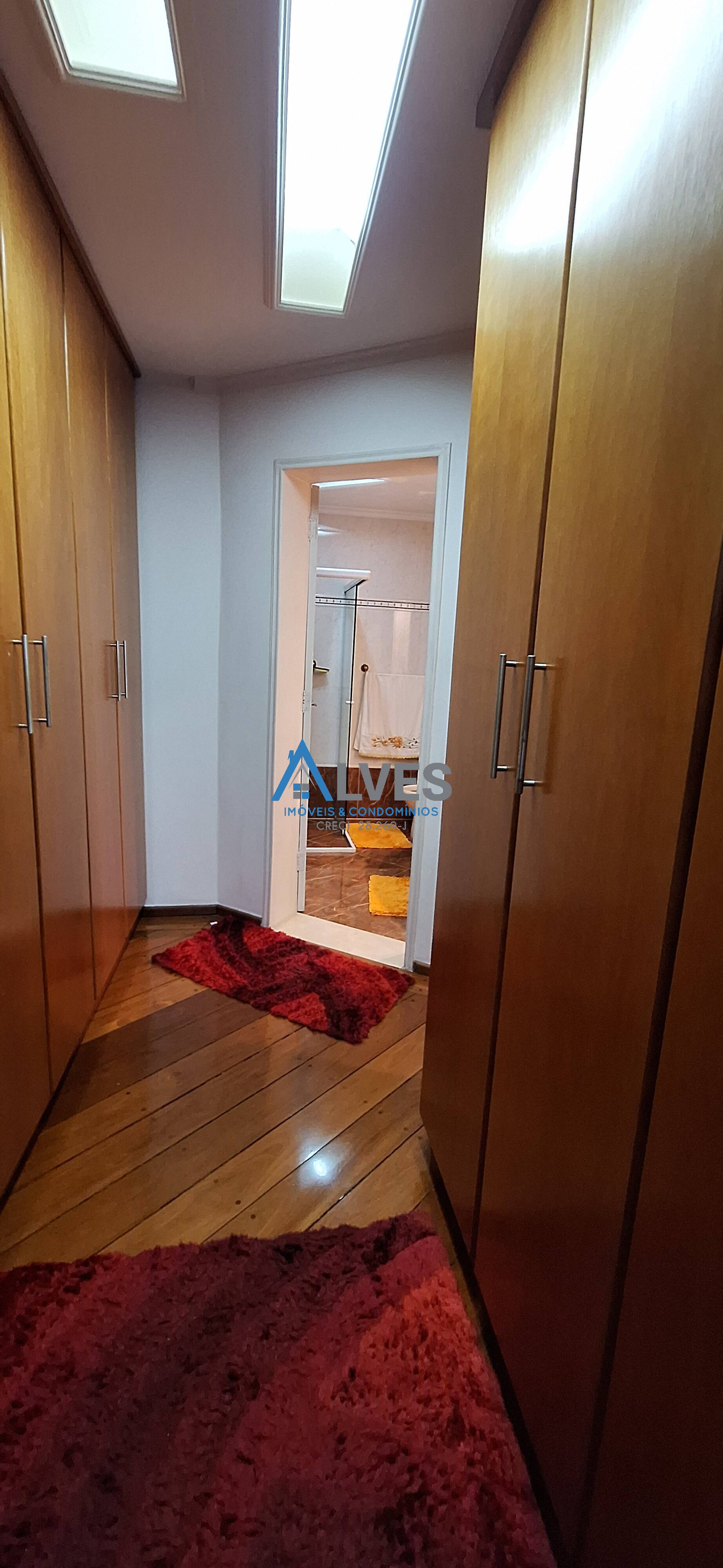 Casa, 3 quartos, 240 m² - Foto 47