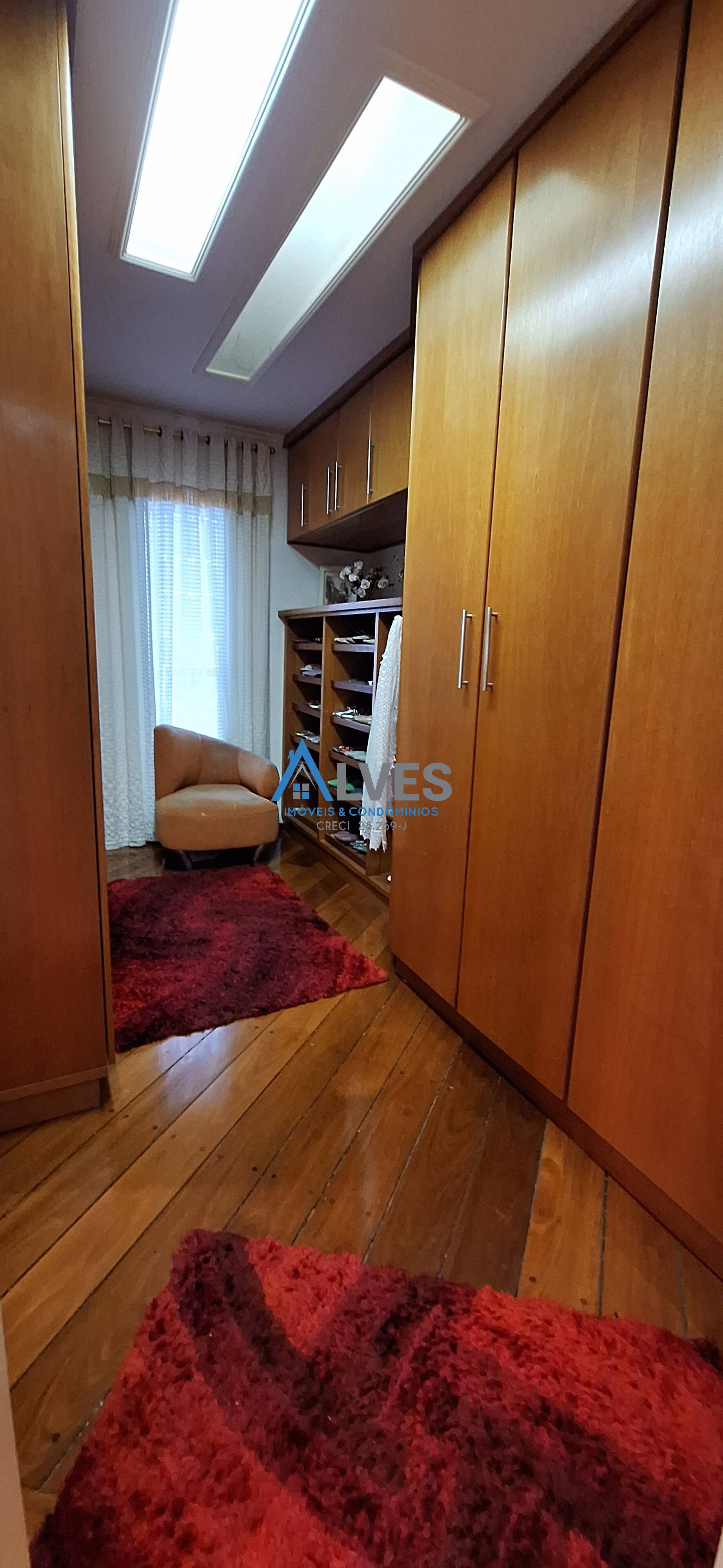 Casa, 3 quartos, 240 m² - Foto 56