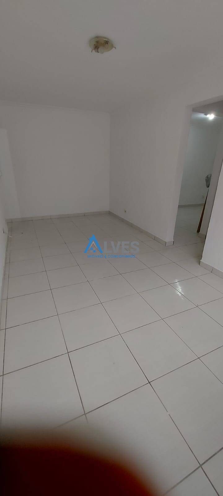 Apartamento à venda com 2 quartos, 66m² - Foto 3