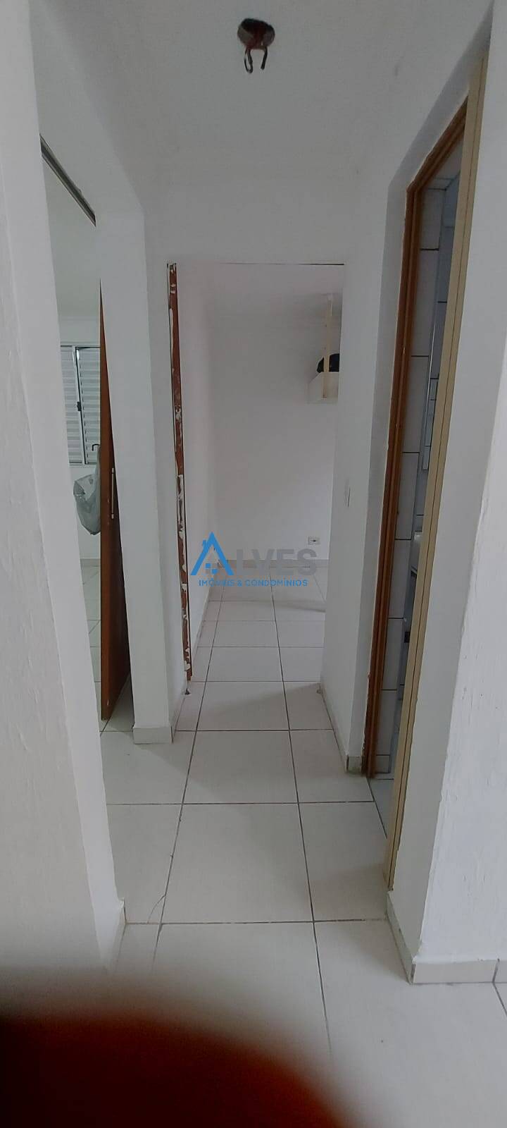 Apartamento à venda com 2 quartos, 66m² - Foto 4