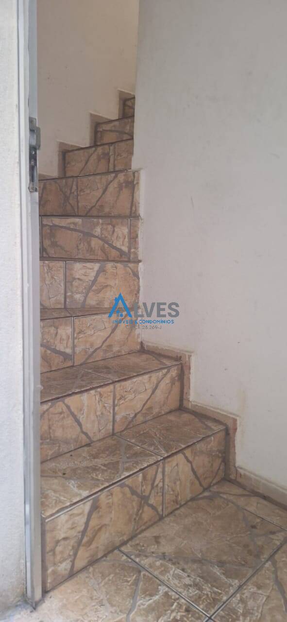 Casa à venda com 4 quartos - Foto 12