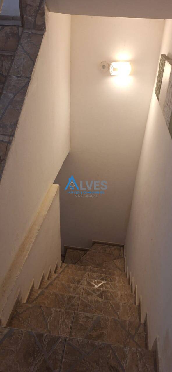 Casa à venda com 4 quartos - Foto 16