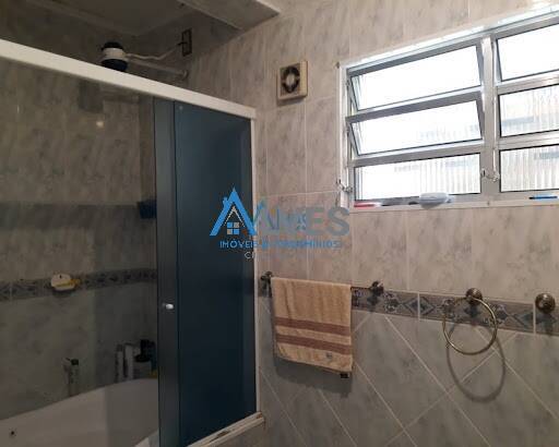 Casa, 3 quartos, 235 m² - Foto 26