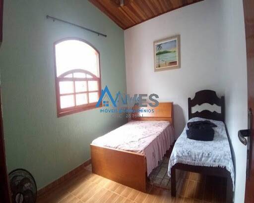 Casa, 4 quartos, 225 m² - Foto 24