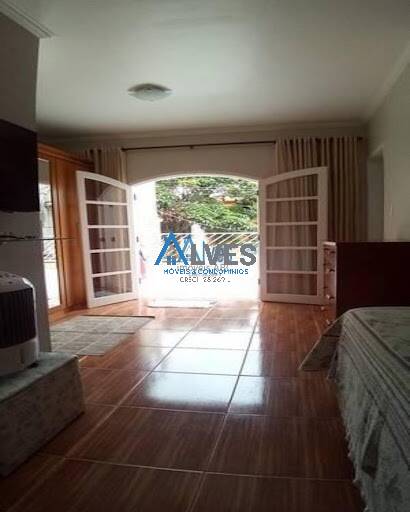 Casa, 4 quartos, 225 m² - Foto 26
