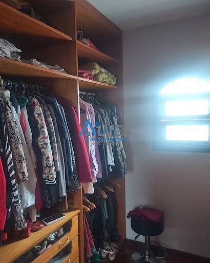 Casa, 3 quartos, 242 m² - Foto 22