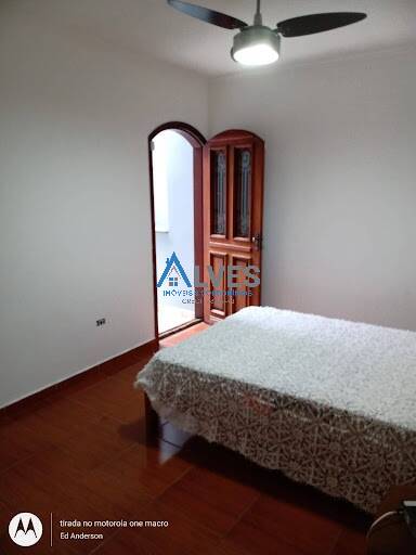 Casa, 3 quartos, 180 m² - Foto 4