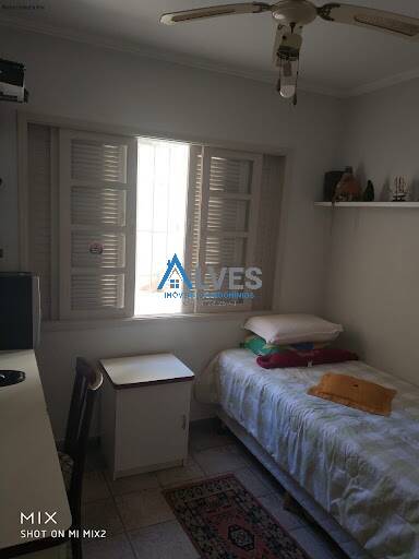 Casa, 4 quartos, 200 m² - Foto 28